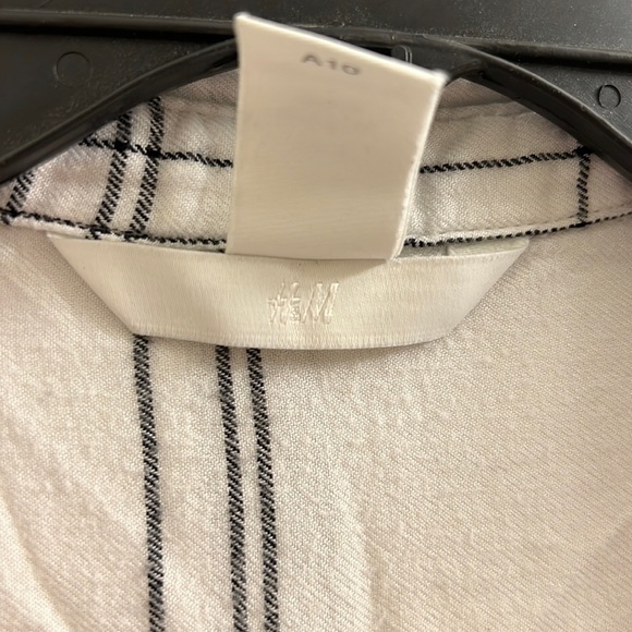 h&m wide grid black + white flannel shirt - Picture 2 of 4